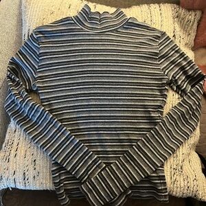 Brandy Melville Black, Grey & White stripe, fitted, ribbed, mock neck xs/s